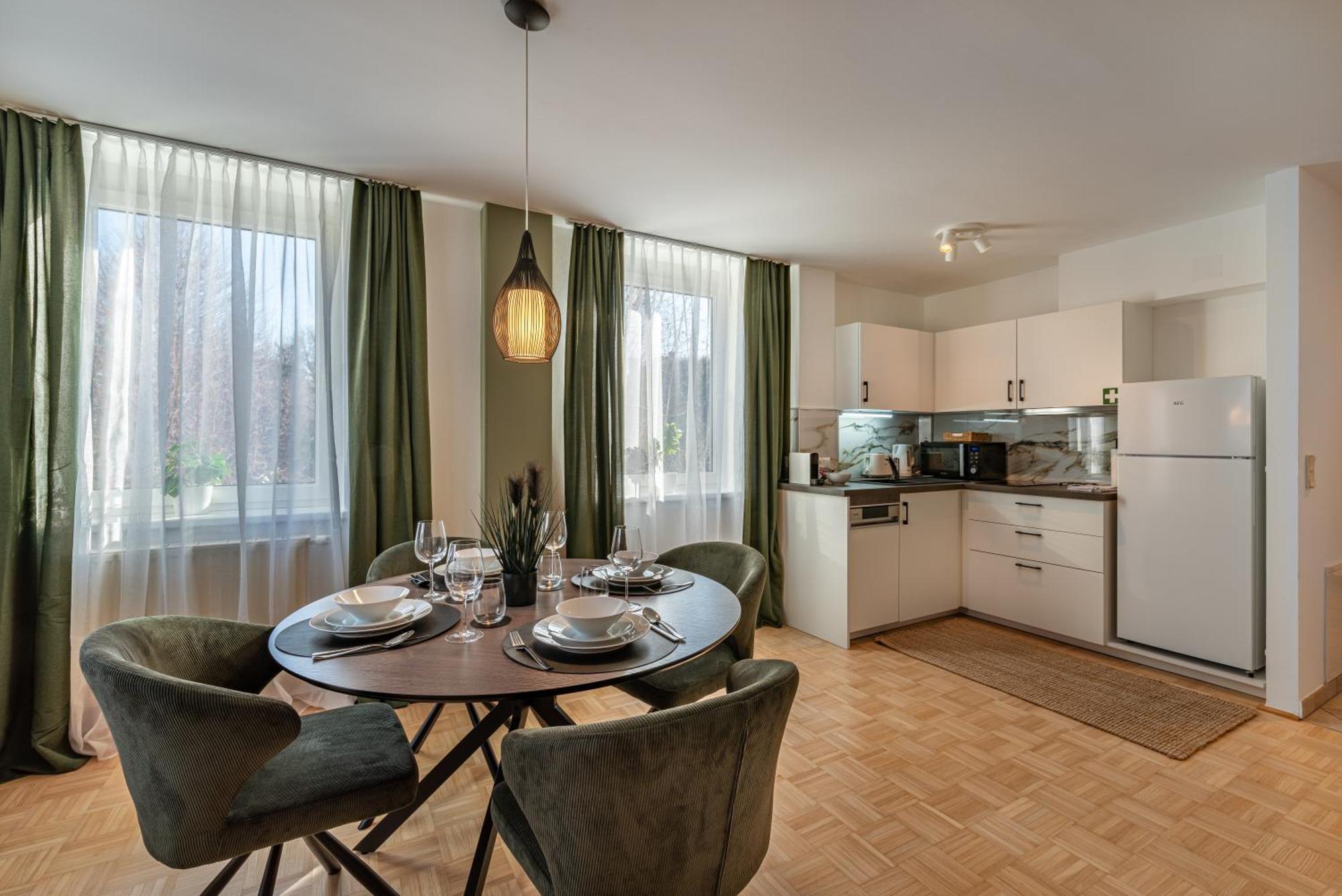 Stadtapartments Luna By Cosy Homes Филах Екстериор снимка
